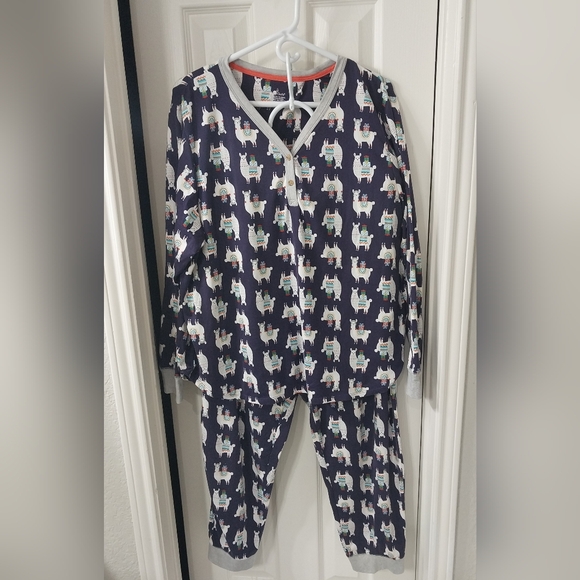 Cuddl Duds Women's Christmas Llama Pajama Set - Picture 1 of 7